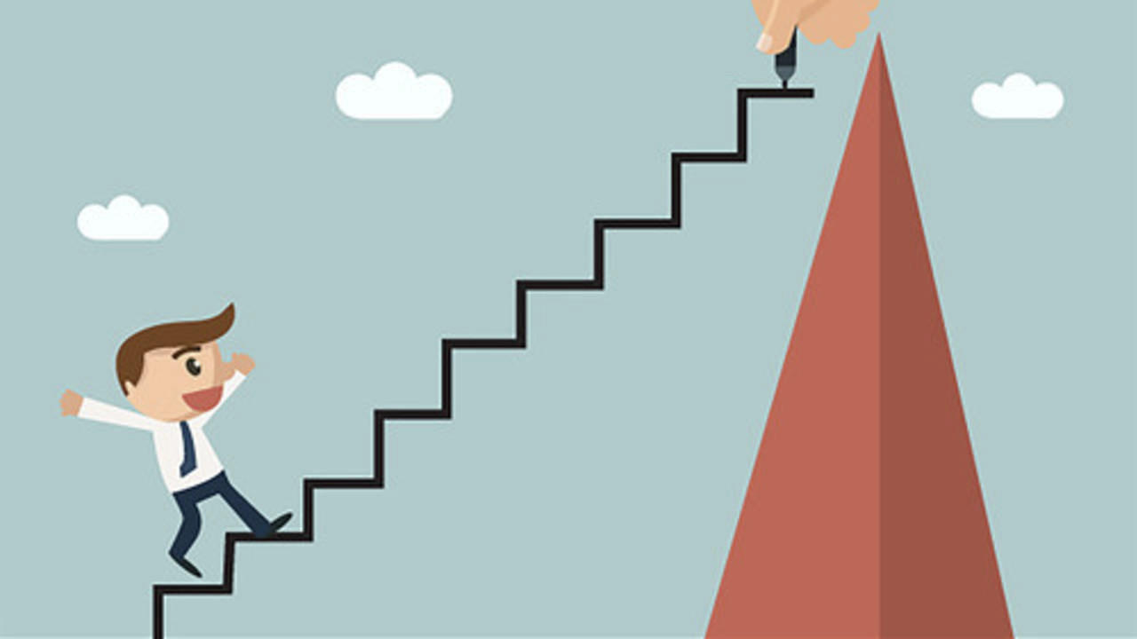 Нужно постоянно развиваться. Мотивация иллюстрация. Центр разумный путь свияша. Постоянно развиваться. Нужно постоянно развиваться.